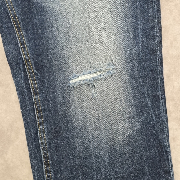 Maurices Distressed Skinny Fit True Blue Denim Jeans - Picture 3 of 12
